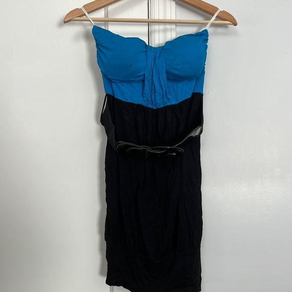 Fashion Magazine Dresses & Skirts - Fashion magazine blue and black strapless minidress size small